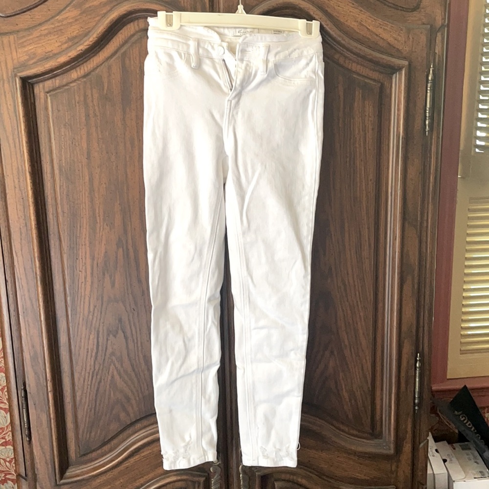 Kan Can high rise ankle skinny jeans never worn